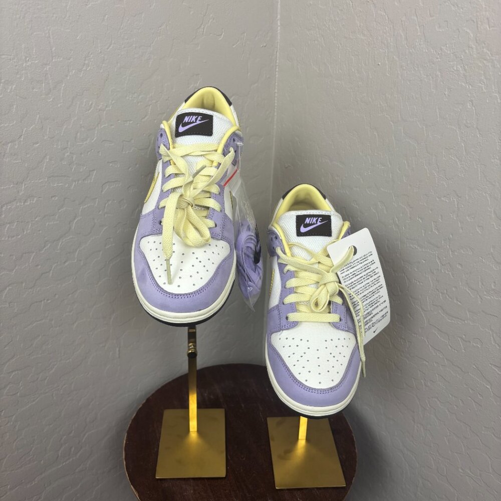 NWT - Nike - Dunk Low Premium ‘Lilac Bloom’ - Picture 6 of 6